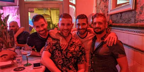 cruising bars barcelona|Gay Barcelona – the best gay hotels, bars, clubs